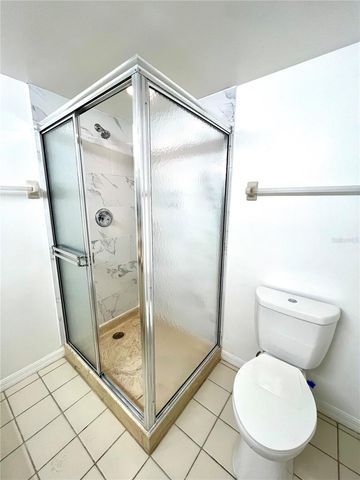 5268 CORAL COURT 612, Orlando, FL 32811