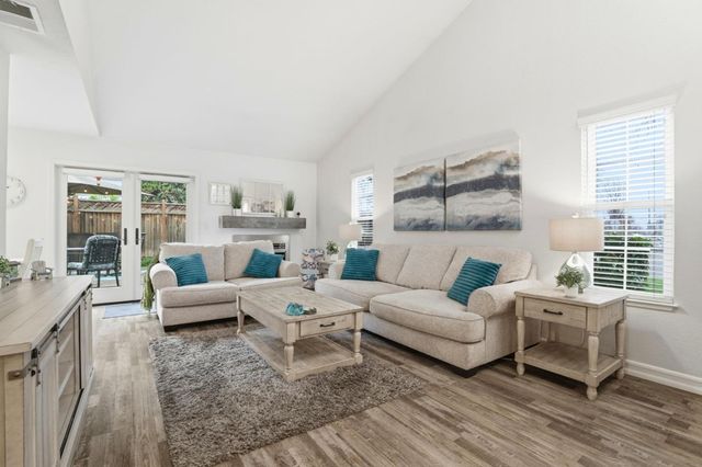 2051 Delbarr Court, San Jose, CA 95125