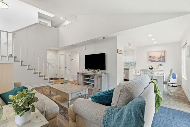 2051 Delbarr Court, San Jose, CA 95125