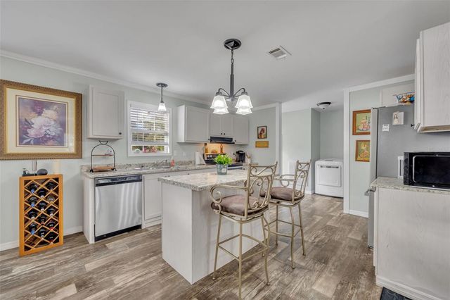 24751 SE HIGHWAY 450, Umatilla, FL 32784