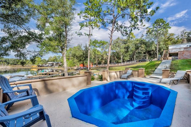 24751 SE HIGHWAY 450, Umatilla, FL 32784