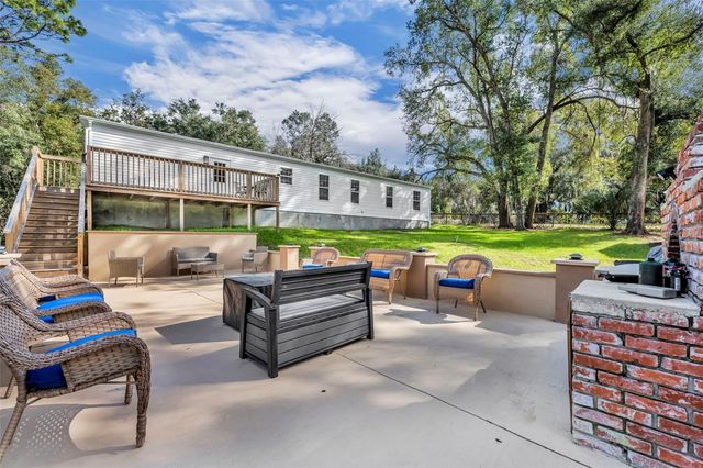 24751 SE HIGHWAY 450, Umatilla, FL 32784