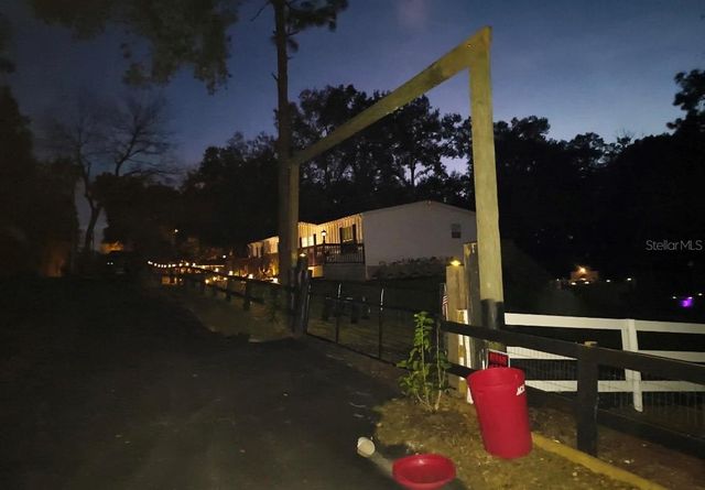 24751 SE HIGHWAY 450, Umatilla, FL 32784