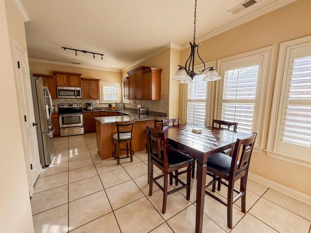 370 RUNNING BROOK LN, Oakland, TN 38060