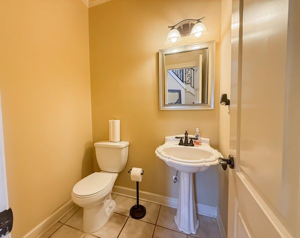 370 RUNNING BROOK LN, Oakland, TN 38060