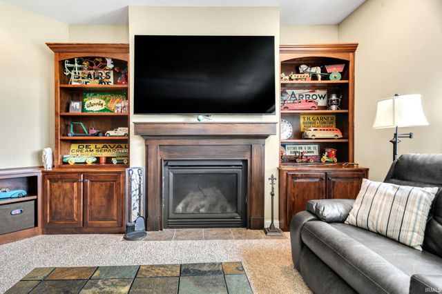 16292 Norwood Lane, Goshen, IN 46526