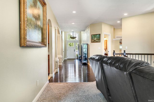 16292 Norwood Lane, Goshen, IN 46526