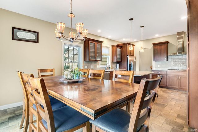 16292 Norwood Lane, Goshen, IN 46526