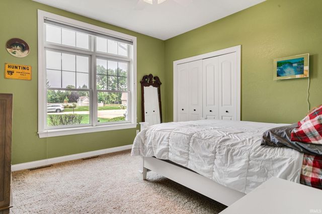 16292 Norwood Lane, Goshen, IN 46526
