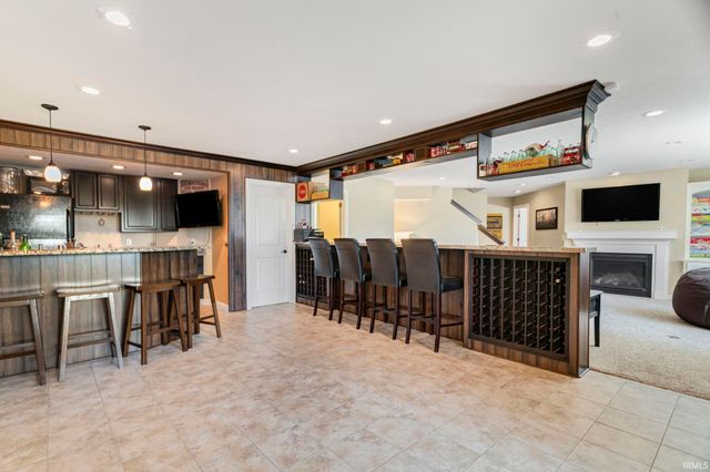 16292 Norwood Lane, Goshen, IN 46526
