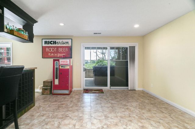 16292 Norwood Lane, Goshen, IN 46526