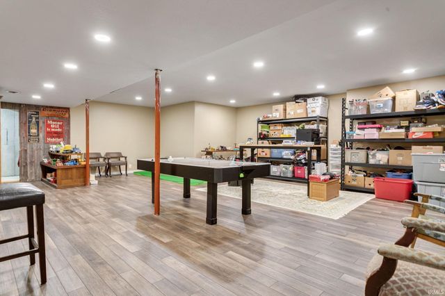 16292 Norwood Lane, Goshen, IN 46526