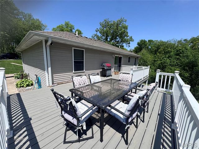 14168 Turkey Run Court, New London, MO 63459