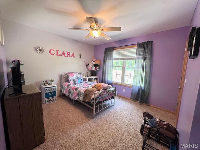 14168 Turkey Run Court, New London, MO 63459