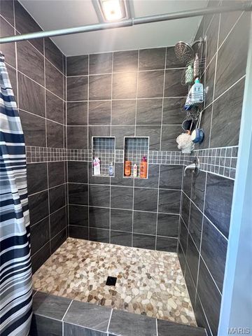 14168 Turkey Run Court, New London, MO 63459