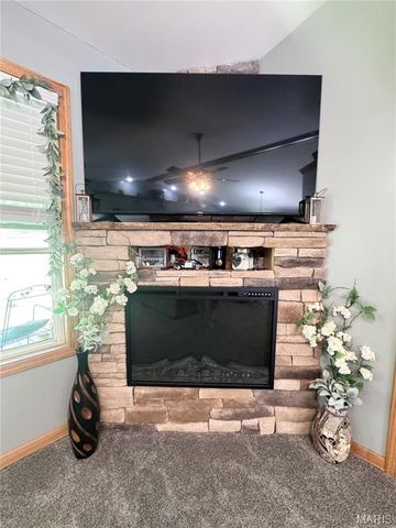 14168 Turkey Run Court, New London, MO 63459