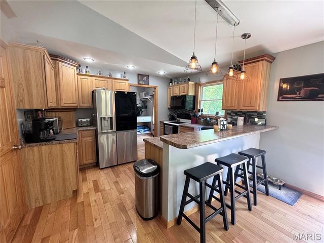 14168 Turkey Run Court, New London, MO 63459