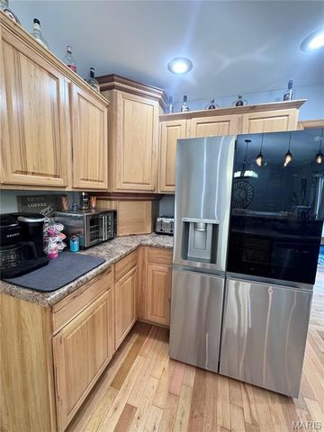 14168 Turkey Run Court, New London, MO 63459