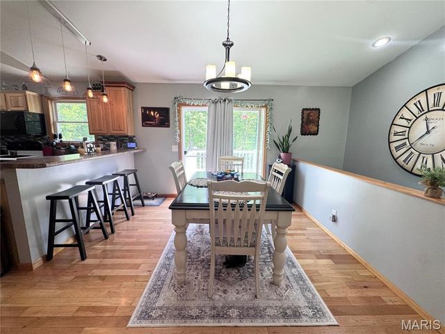 14168 Turkey Run Court, New London, MO 63459