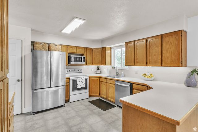 1055 N 1000 W, Provo, UT 84604