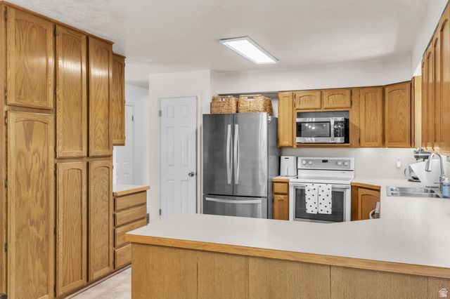 1055 N 1000 W, Provo, UT 84604