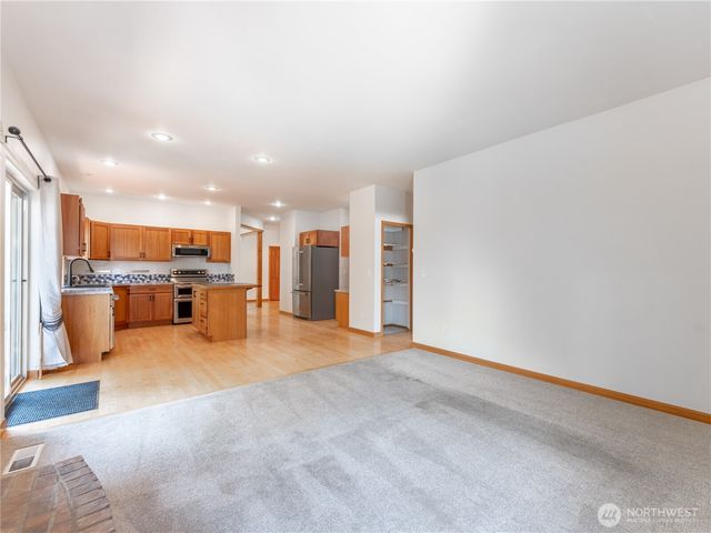 2013 Linville Dr, Wenatchee, WA 98801