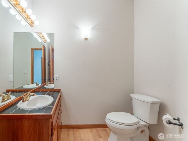 2013 Linville Dr, Wenatchee, WA 98801