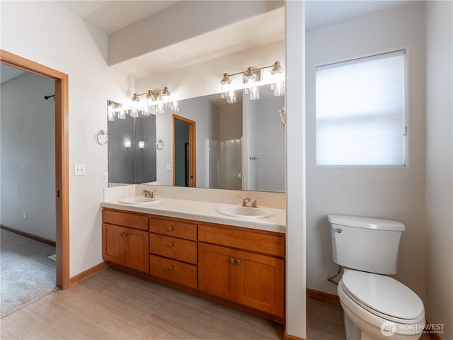 2013 Linville Dr, Wenatchee, WA 98801