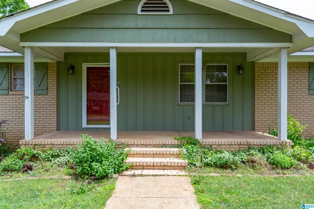 2801 CLYBURNE STREET, Hueytown, AL 35023