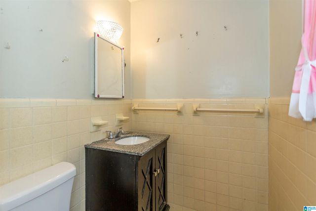 2801 CLYBURNE STREET, Hueytown, AL 35023