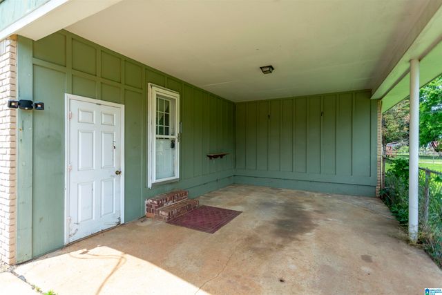 2801 CLYBURNE STREET, Hueytown, AL 35023