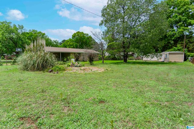 2801 CLYBURNE STREET, Hueytown, AL 35023