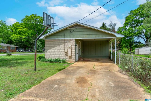 2801 CLYBURNE STREET, Hueytown, AL 35023