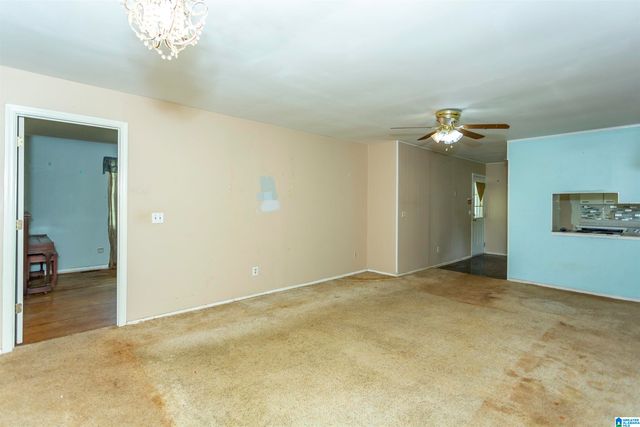2801 CLYBURNE STREET, Hueytown, AL 35023