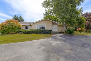 21295 W Winston COURT, New Berlin, WI 53146
