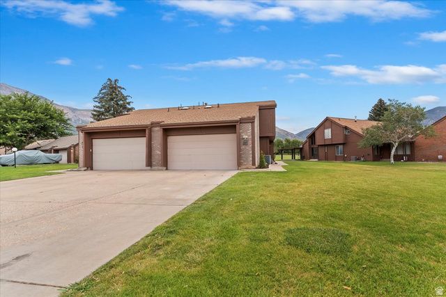 69 WHITE BARN DR, Pleasant View, UT 84414