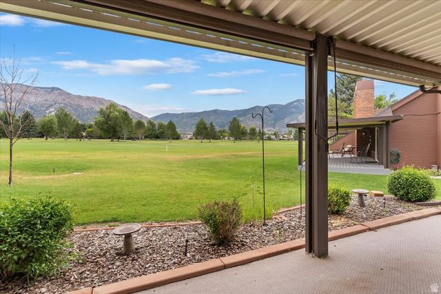 69 WHITE BARN DR, Pleasant View, UT 84414