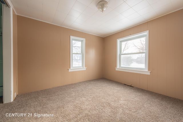 208 W Indian Street, Midland, MI 48640