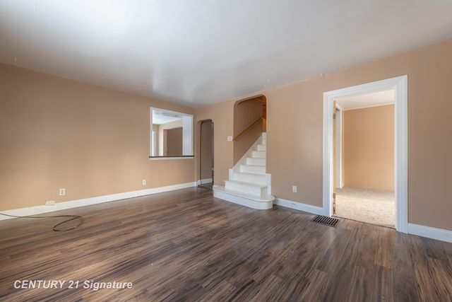 208 W Indian Street, Midland, MI 48640