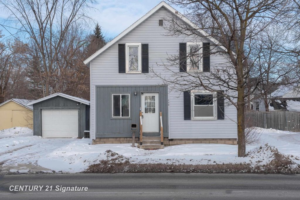 208 W Indian Street, Midland, MI 48640