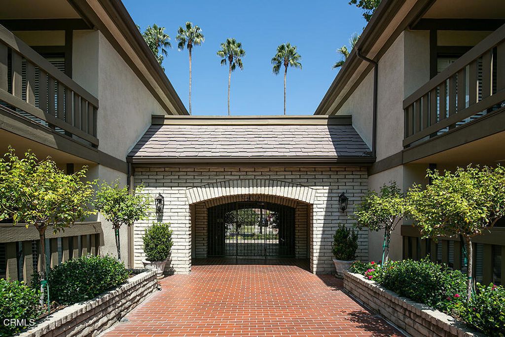 288 Palmetto Drive, Pasadena, CA 91105 — photo 2