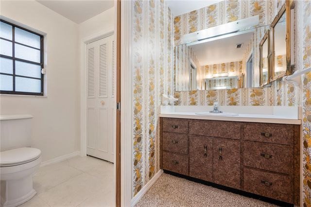 101 LAKEVIEW DRIVE, Auburndale, FL 33823