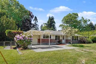 10749 30th Ave NE, Seattle, WA 98125