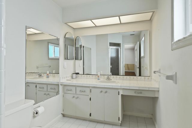 4368 Hawthorn Avenue, Palm Beach Gardens, FL 33410