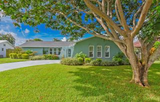4368 Hawthorn Avenue, Palm Beach Gardens, FL 33410