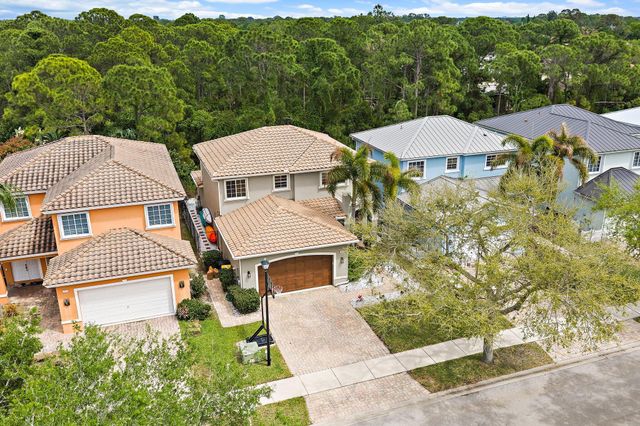 2783 SW Butterfly Lane, Palm City, FL 34990