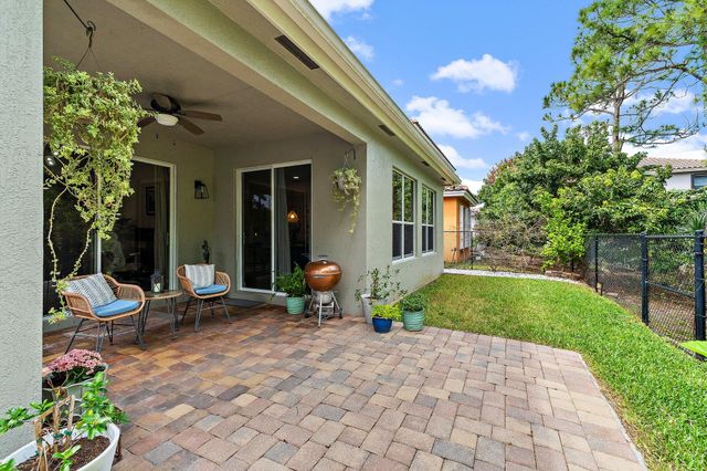 2783 SW Butterfly Lane, Palm City, FL 34990