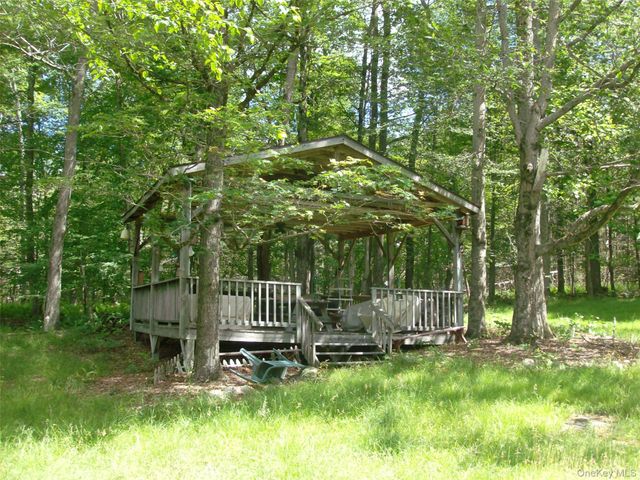 70 Bonnie Brook Road, Roscoe, NY 12776