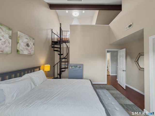 94 Liberty Street 12, Stamford, CT 06902