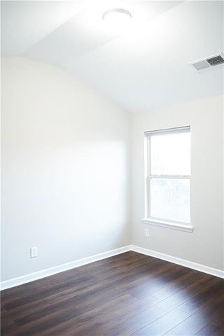 1963 Shetley Creek Drive, Norcross, GA 30071